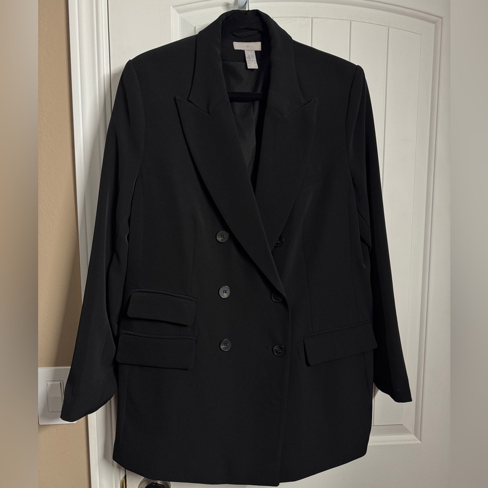 H&M black blazer